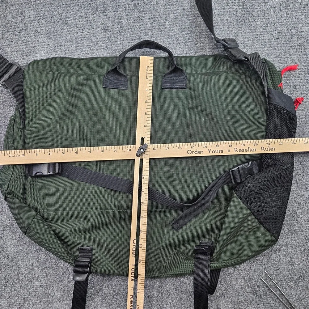 Abercrombie Messenger Bag Green Nylon Flap Buckle Utility Crossbody Techwear Y2K